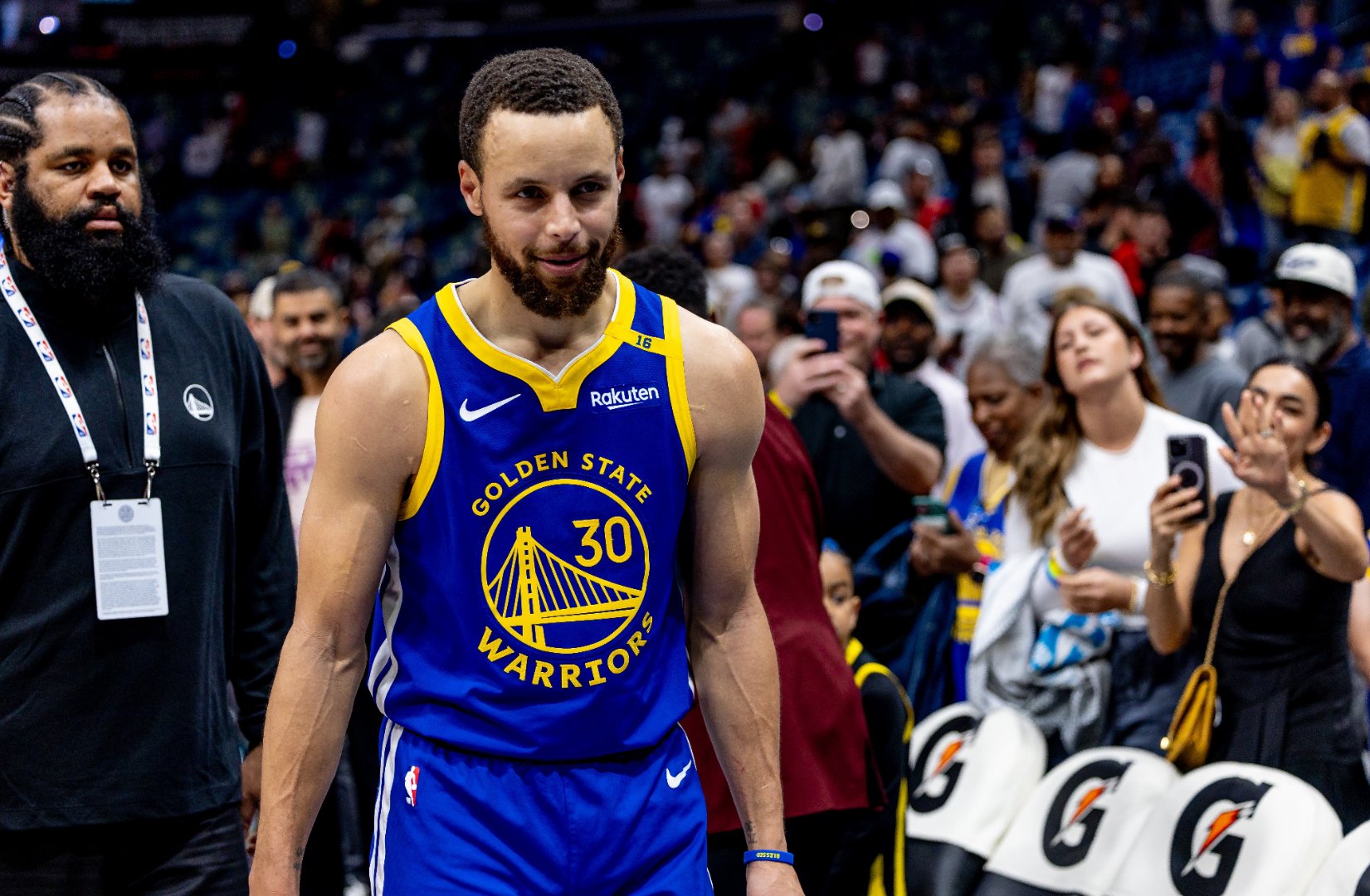 灰熊中投命中率稳定，迎来胜利