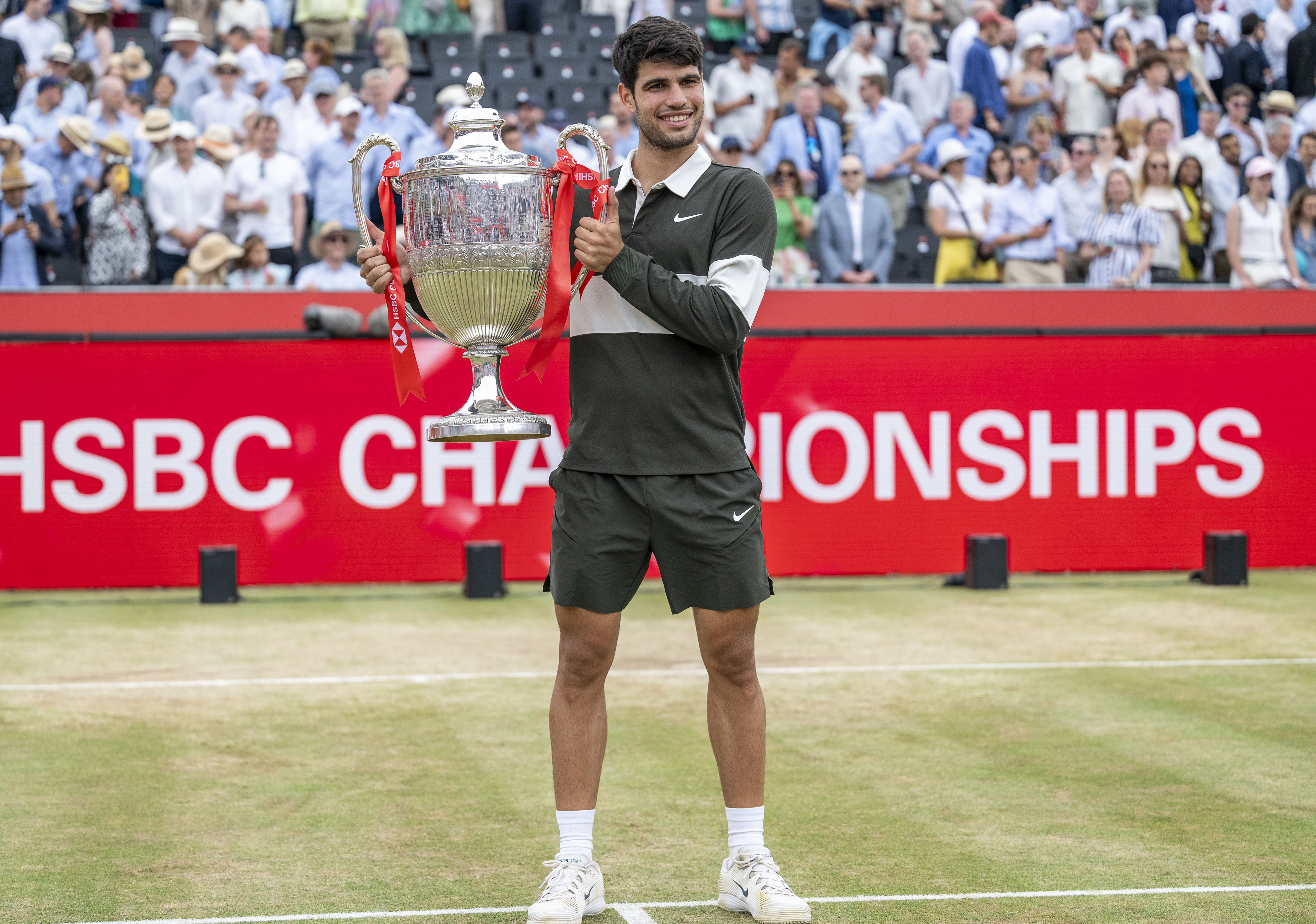 熊猫体育下载-英国网球队碾压意大利网球队，阿尔卡拉斯送出助攻