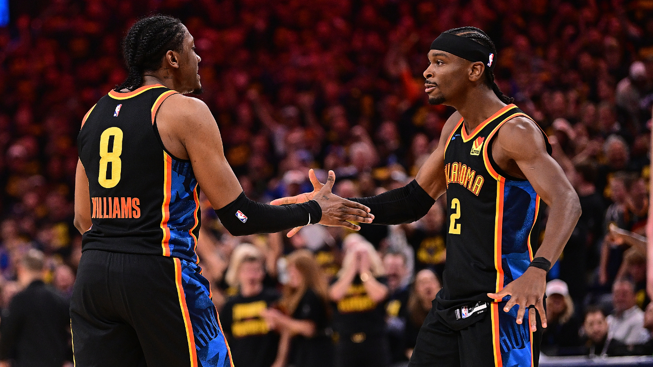 爵士主场大胜掘金,取得胜利 爵士主场大胜掘金,取得胜利