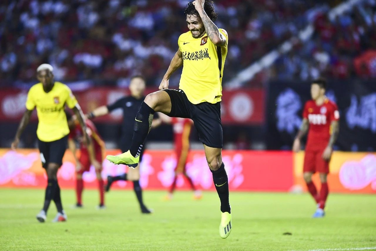 熊猫体育官方网站-包含汉诺威96遭遇不敌，积分榜上落后的词条