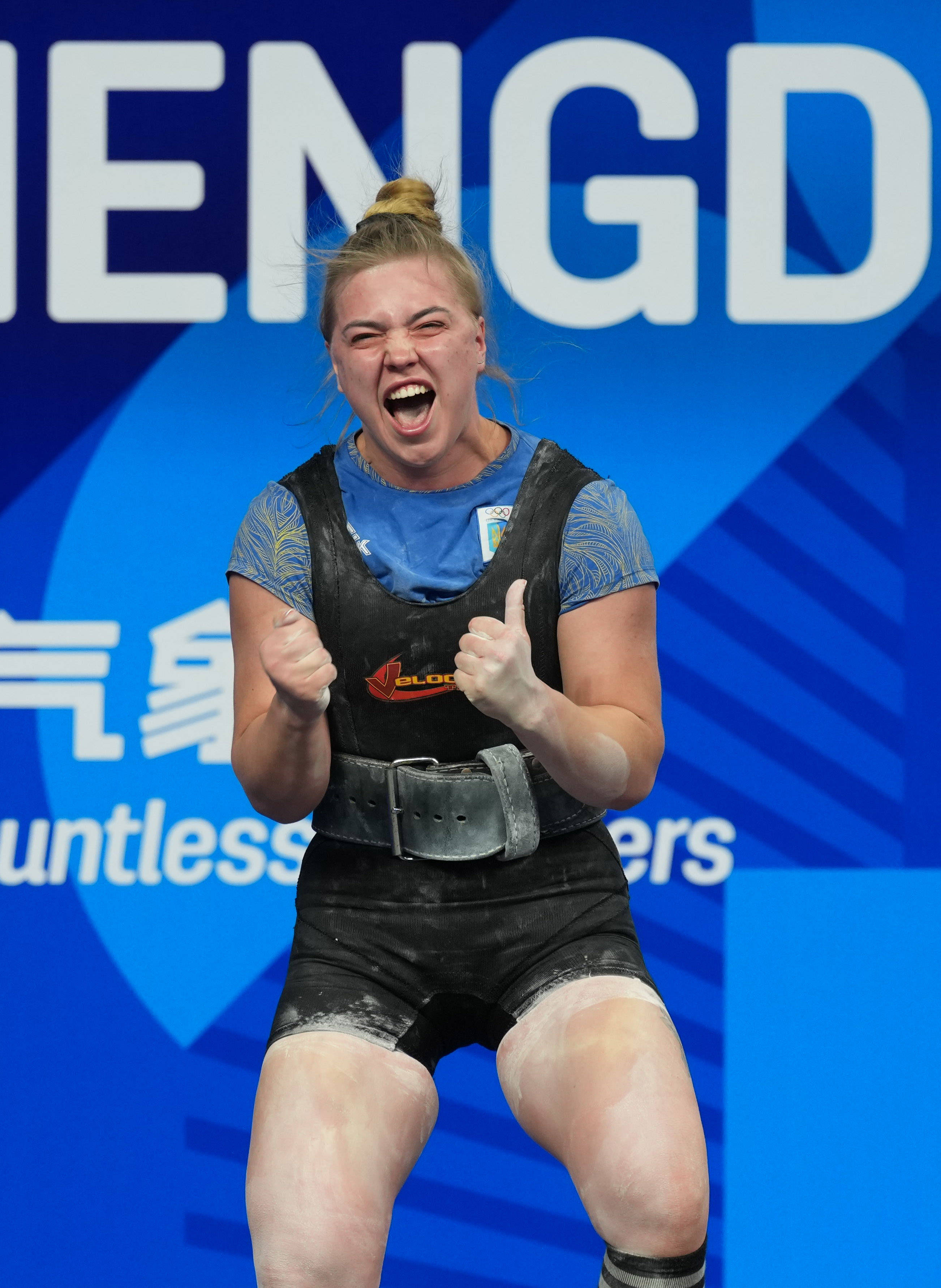 加拿大选手在田径项目中获得亚军